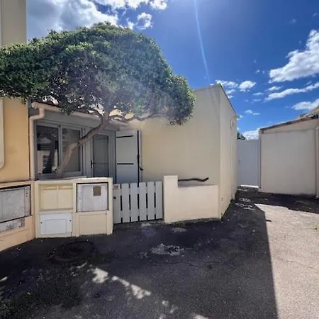 De Charme Avec Piscine Privée Au Sel Gruissan