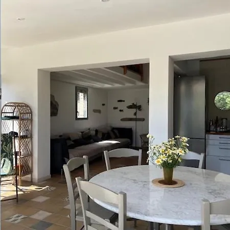 De Charme Avec Piscine Privée Au Sel Gruissan