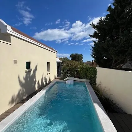 De Charme Avec Piscine Privee Au Sel 5x2 Willa Gruissan